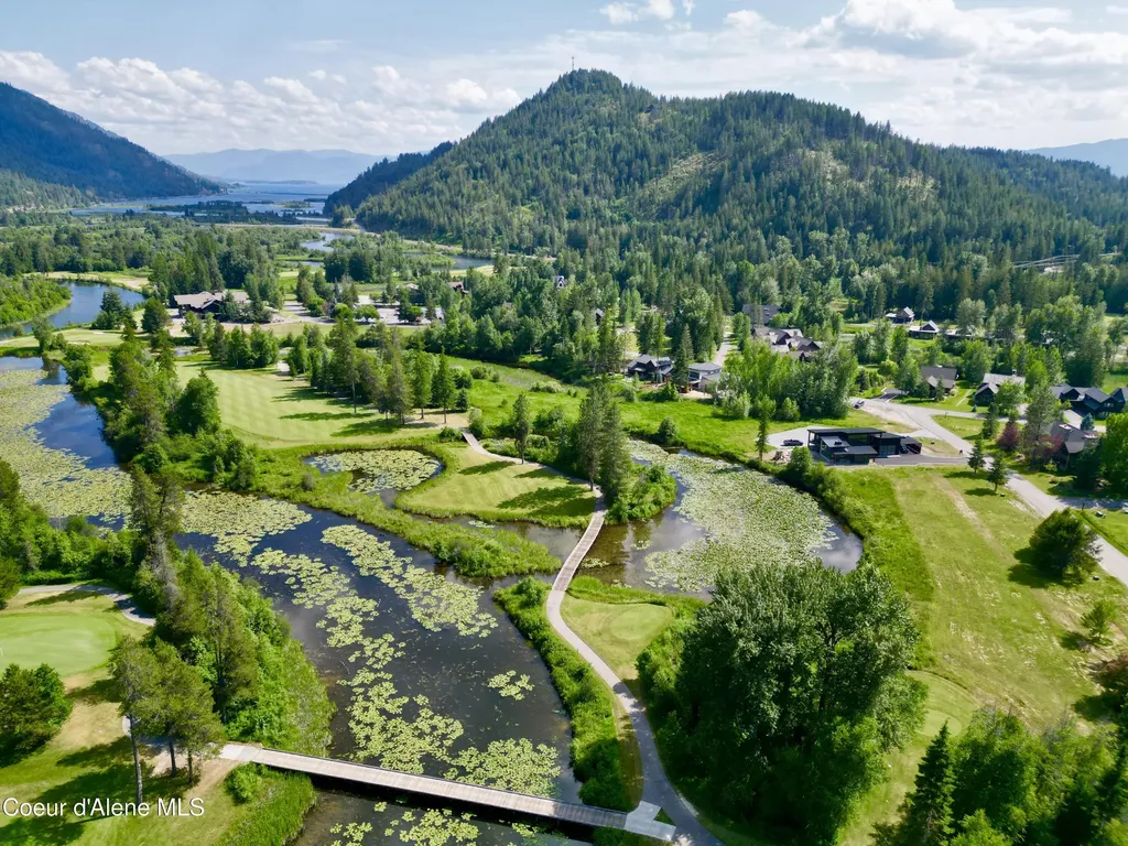 7 Timber Grove Sandpoint ID 83864
