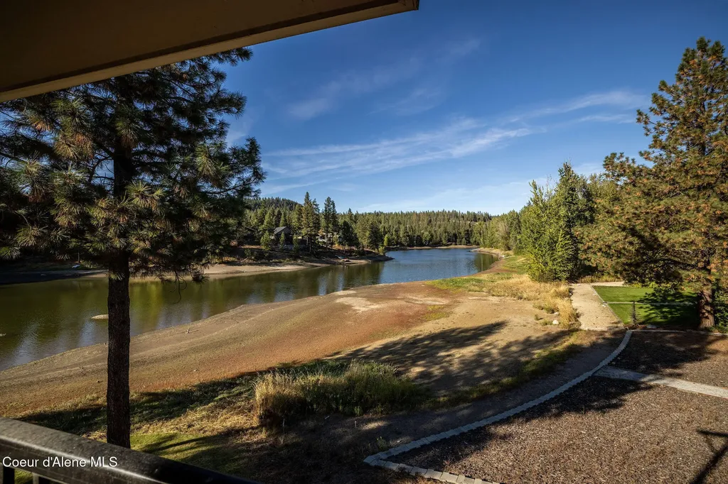 53 Hanaford Court Blanchard ID 83804