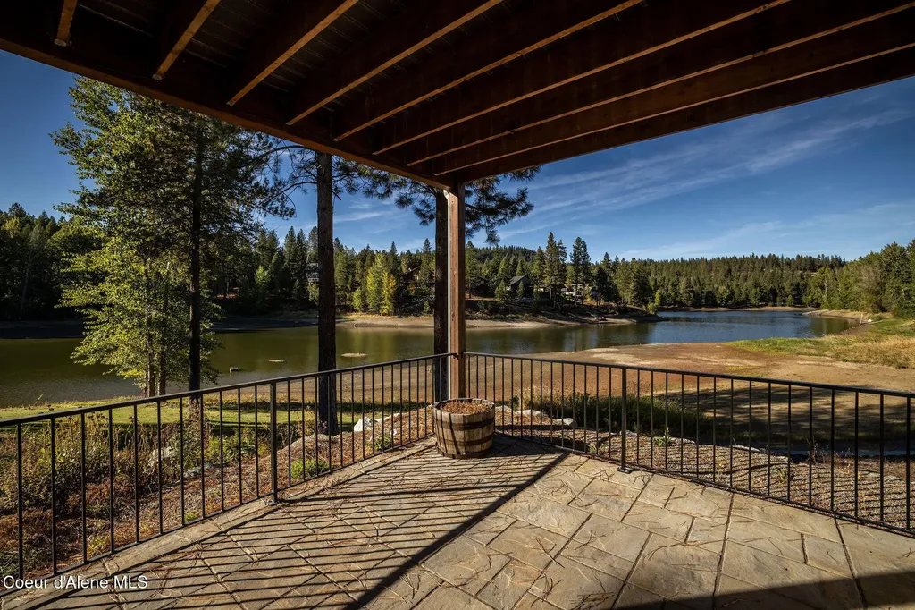53 Hanaford Court Blanchard ID 83804