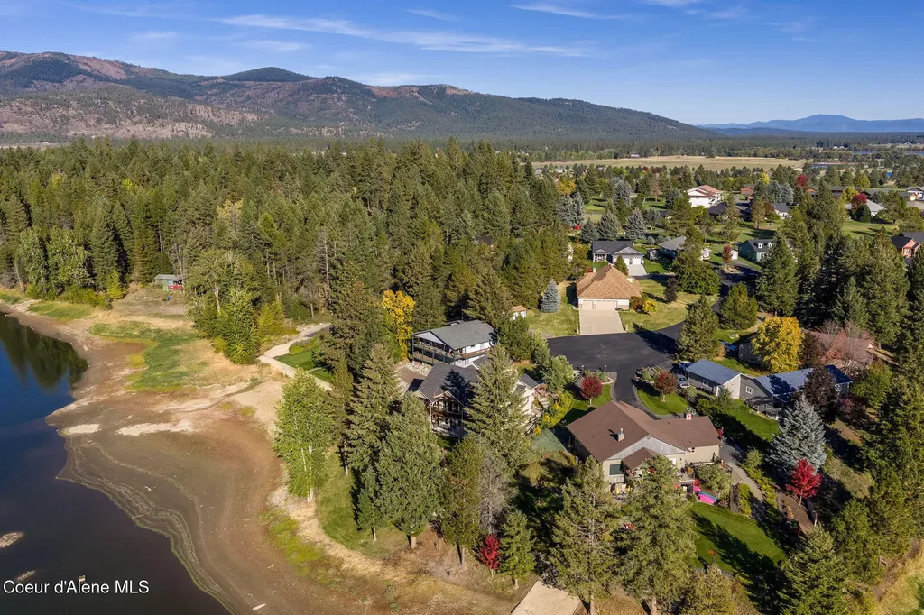 53 Hanaford Court Blanchard ID 83804