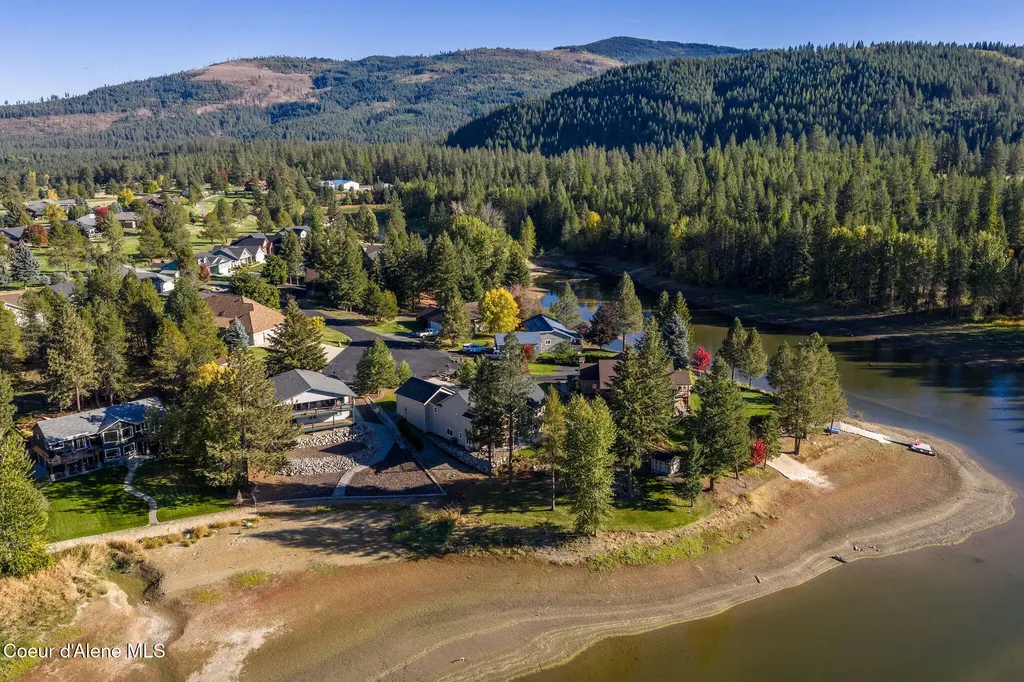 53 Hanaford Court Blanchard ID 83804