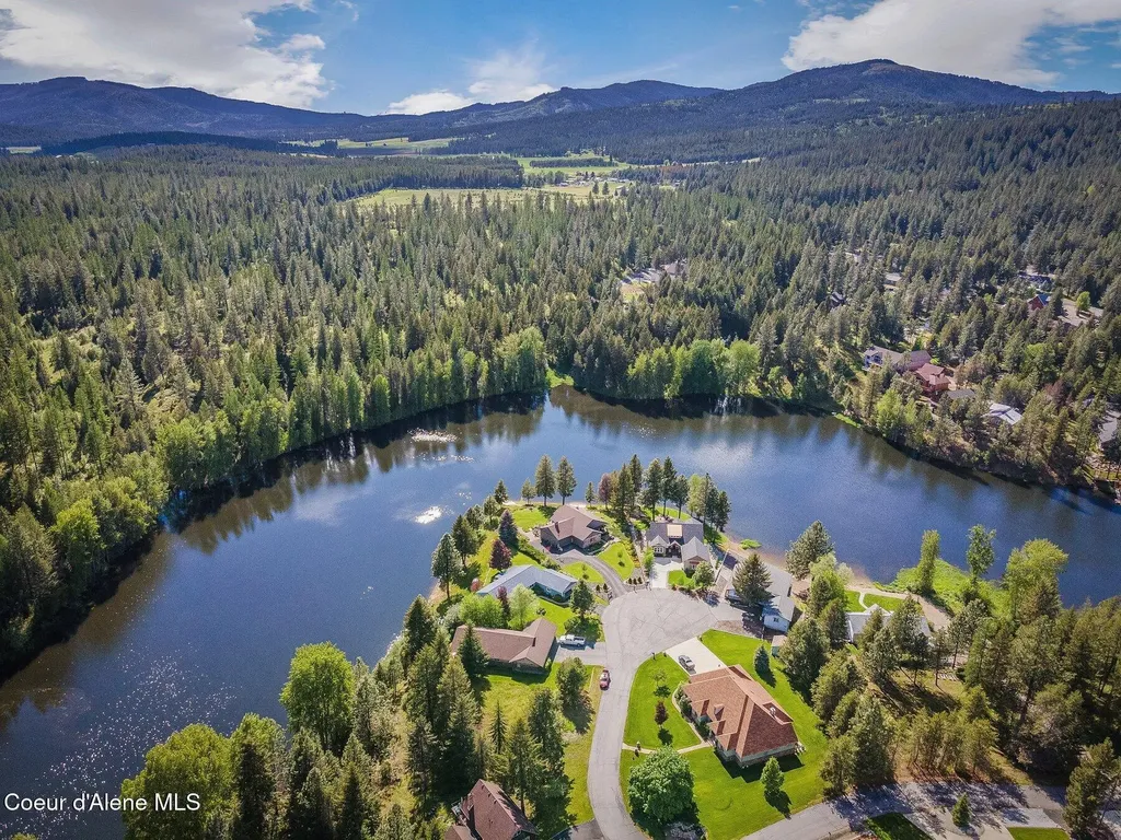 53 Hanaford Court Blanchard ID 83804