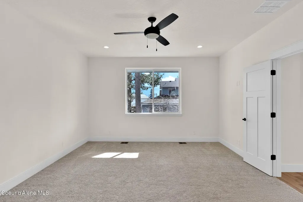 15085 N Liane Lane Rathdrum ID 83858