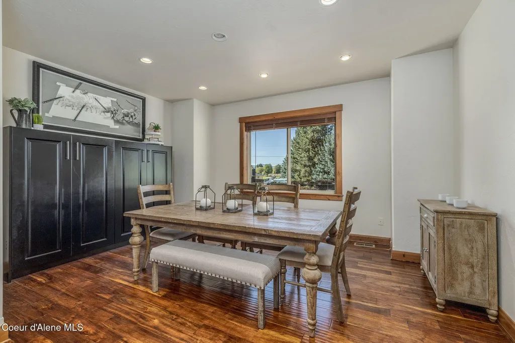 5960 N 17th Street Dalton Gardens ID 83815