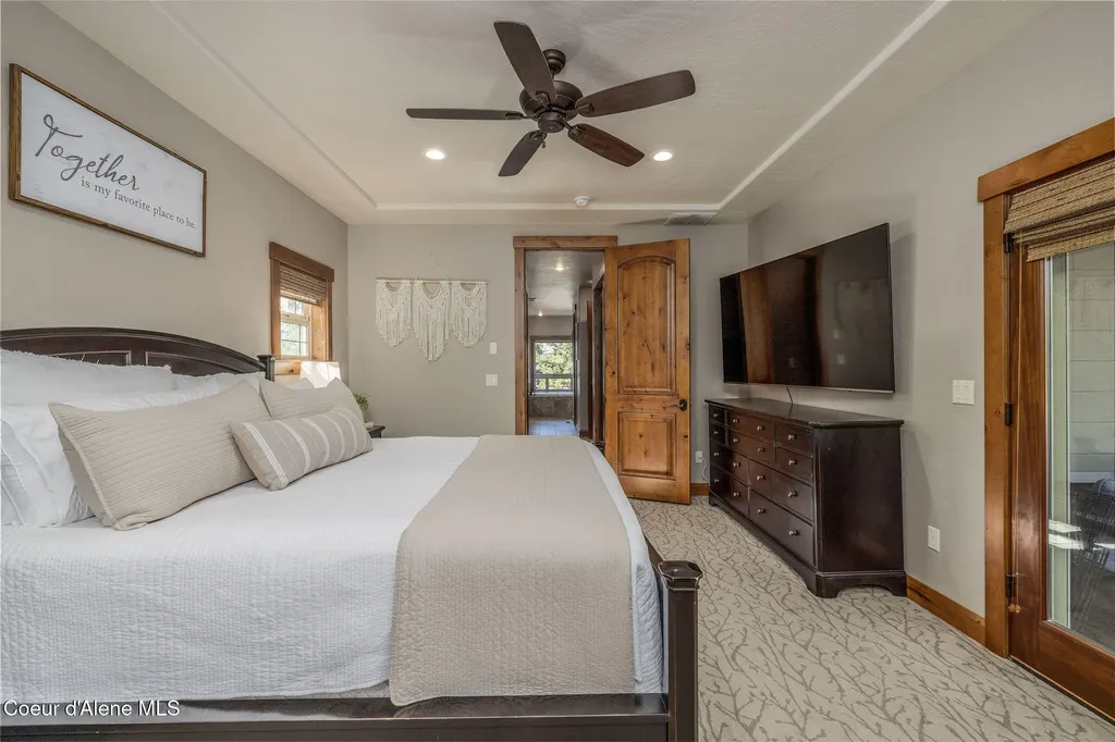 5960 N 17th Street Dalton Gardens ID 83815
