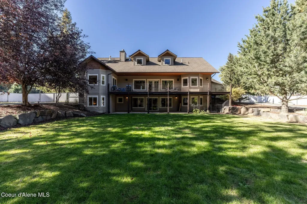 5960 N 17th Street Dalton Gardens ID 83815
