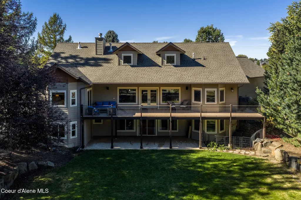 5960 N 17th Street Dalton Gardens ID 83815