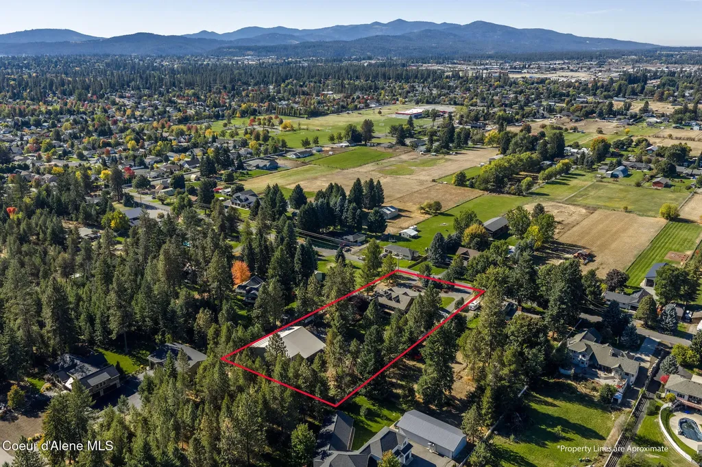 5960 N 17th Street Dalton Gardens ID 83815