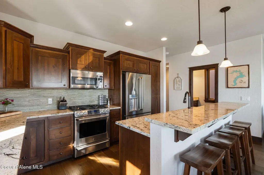157 Chutes Lane Sandpoint ID 83864