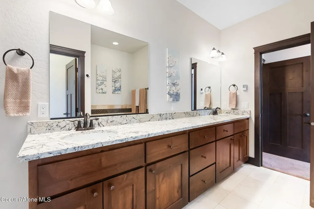 157 Chutes Lane Sandpoint ID 83864
