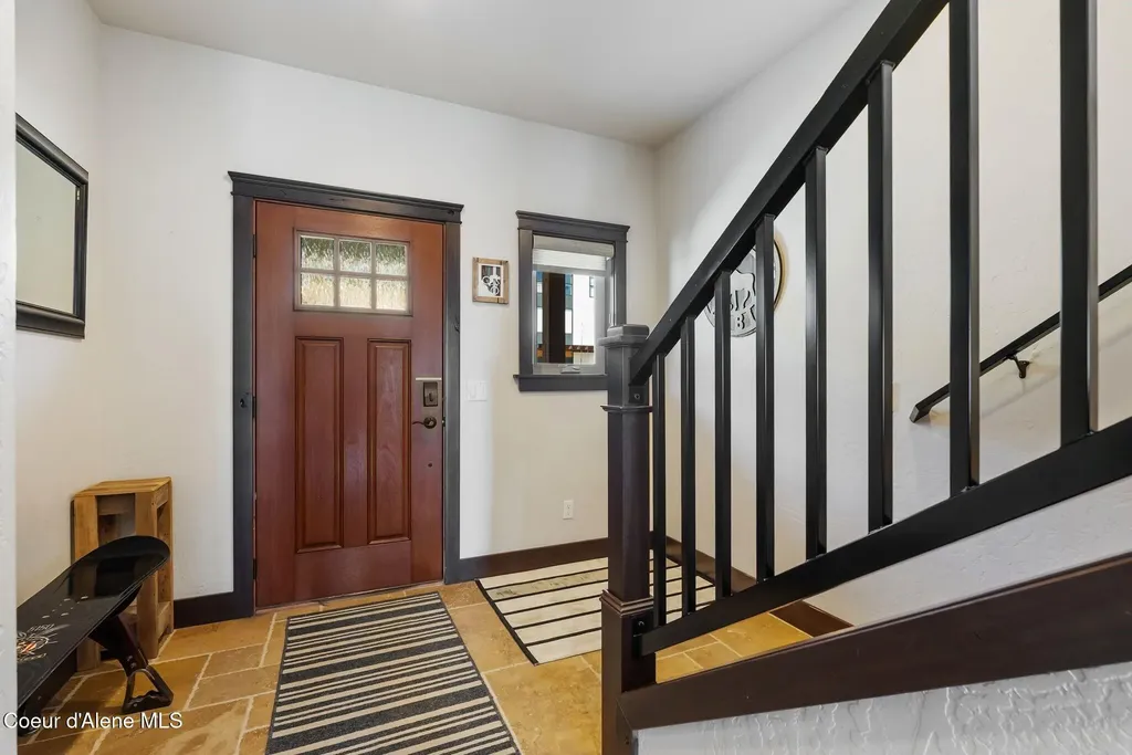 157 Chutes Lane Sandpoint ID 83864