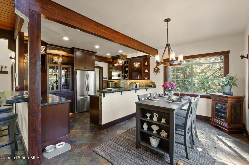 1515 E Red Barn Road Harrison ID 83833