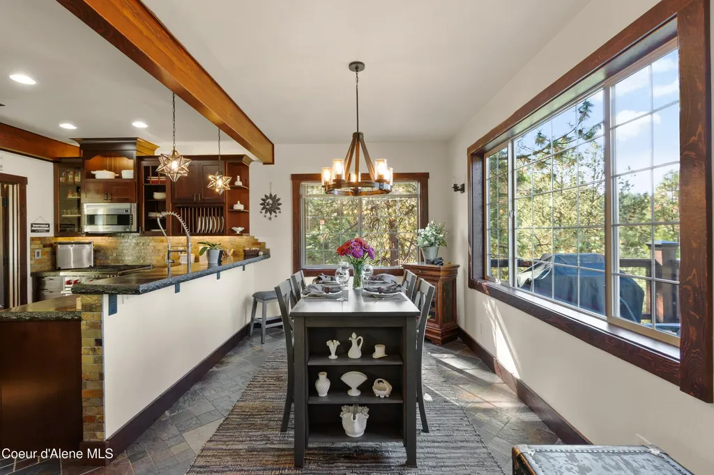 1515 E Red Barn Road Harrison ID 83833