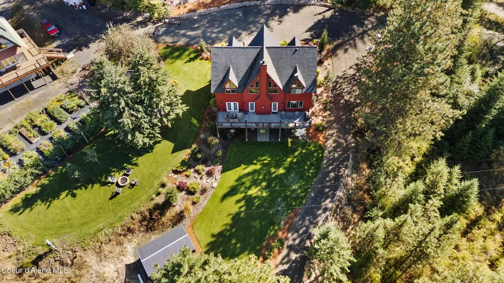 1515 E Red Barn Road Harrison ID 83833