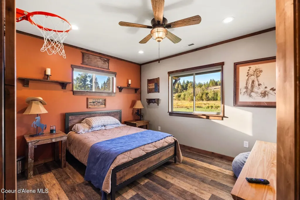 251 Louie Knotts Lane Oldtown ID 83822