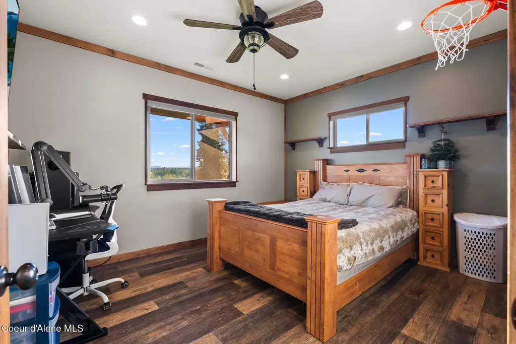 251 Louie Knotts Lane Oldtown ID 83822