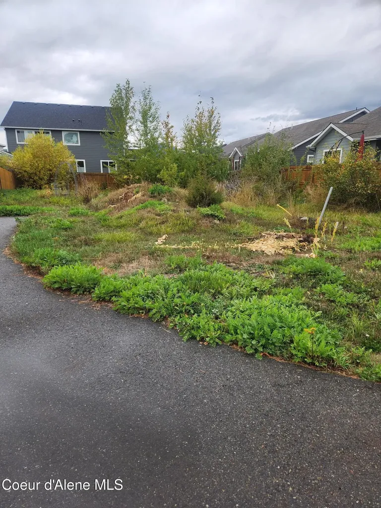 Nna Nicholas Way Sandpoint ID 83864