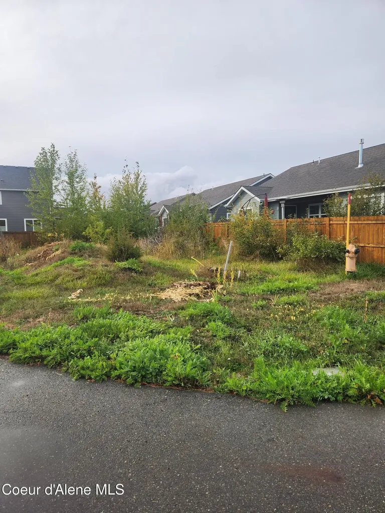 Nna Nicholas Way Sandpoint ID 83864