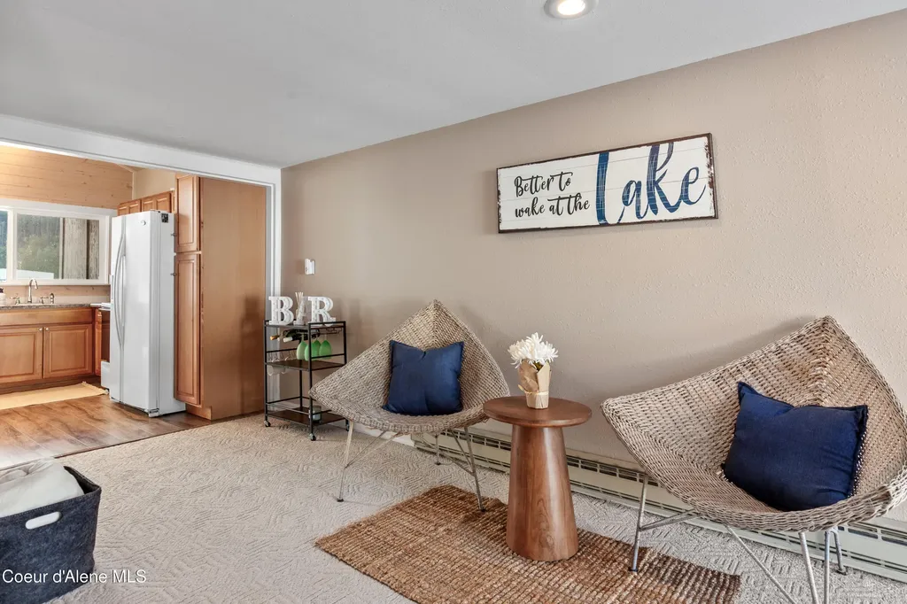 16862 E Boileaus G Dock Bayview ID 83803
