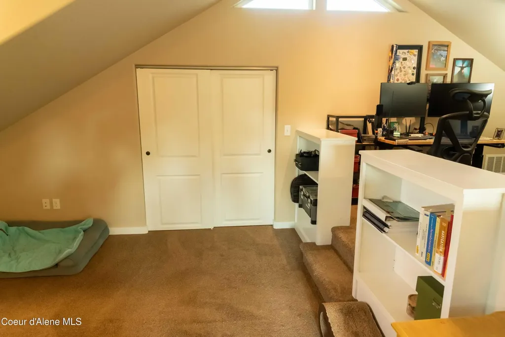 1523 Nicholas Way Sandpoint ID 83864