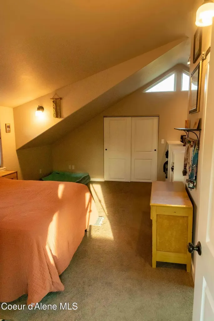 1523 Nicholas Way Sandpoint ID 83864