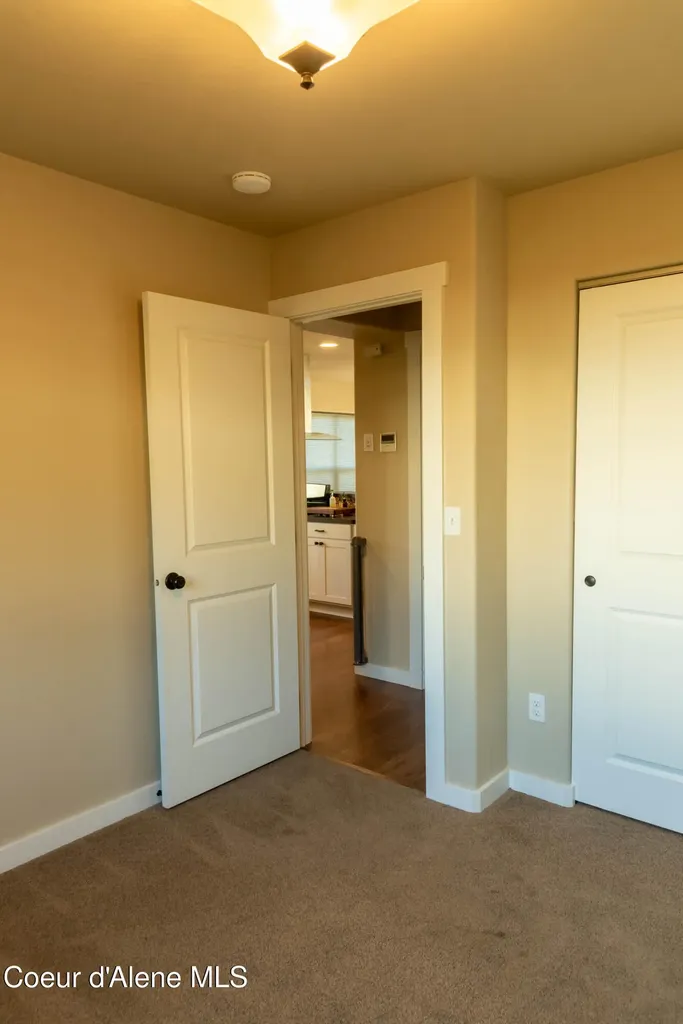 1523 Nicholas Way Sandpoint ID 83864