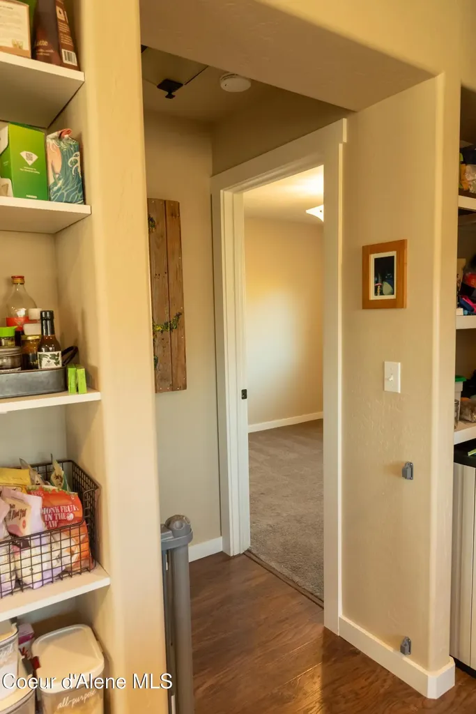 1523 Nicholas Way Sandpoint ID 83864