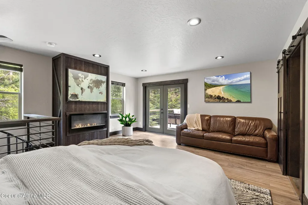 12704 N Lakewood Drive Hayden ID 83835