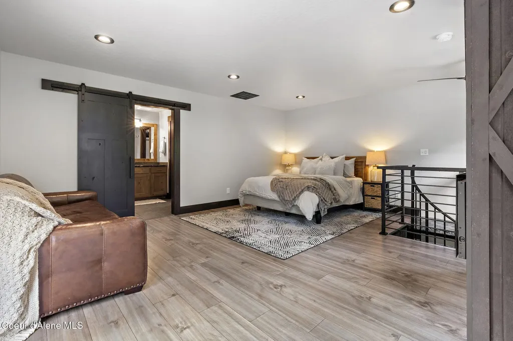 12704 N Lakewood Drive Hayden ID 83835