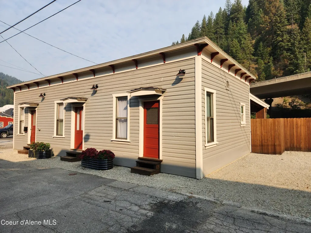 1 Kelly Alley Wallace ID 83873