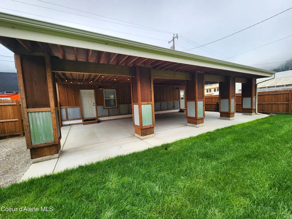 1 Kelly Alley Wallace ID 83873
