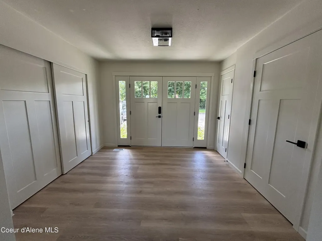 647 W Kentucky Avenue Hayden ID 83835
