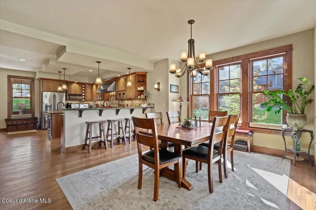 1538 E Bruin Loop Hayden ID 83835