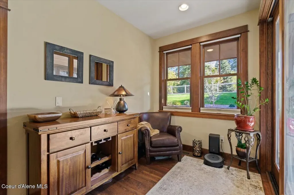 1538 E Bruin Loop Hayden ID 83835