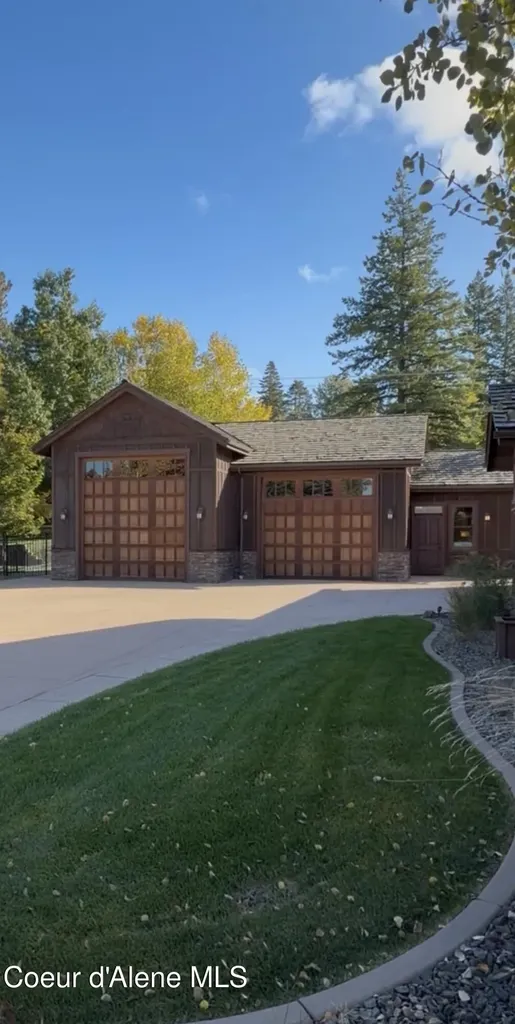 1538 E Bruin Loop Hayden ID 83835