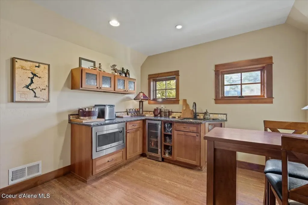 1538 E Bruin Loop Hayden ID 83835