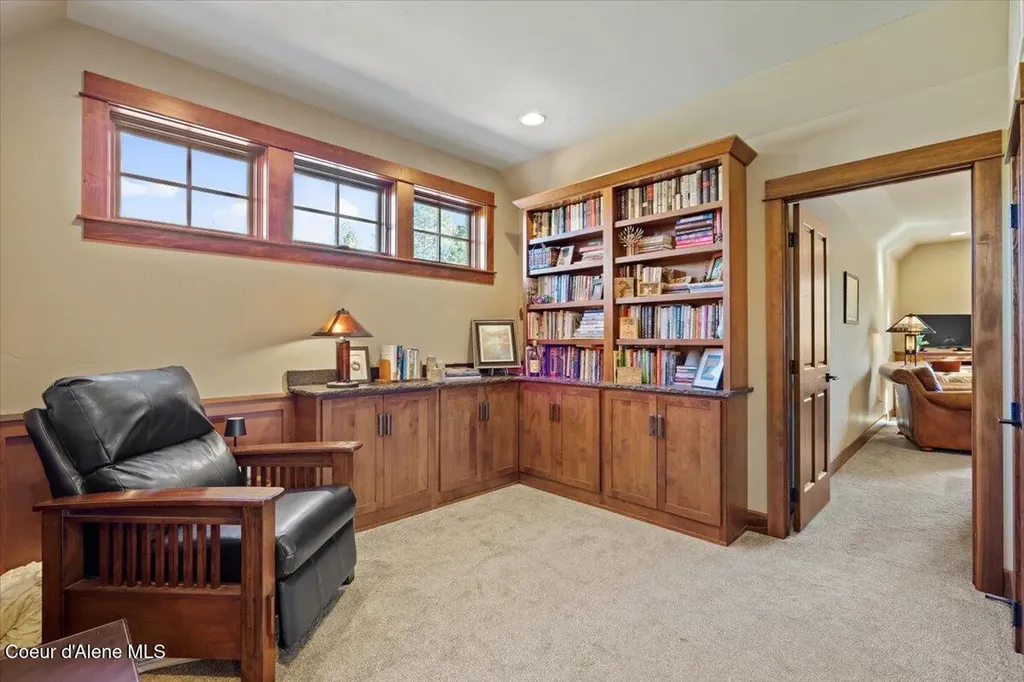 1538 E Bruin Loop Hayden ID 83835