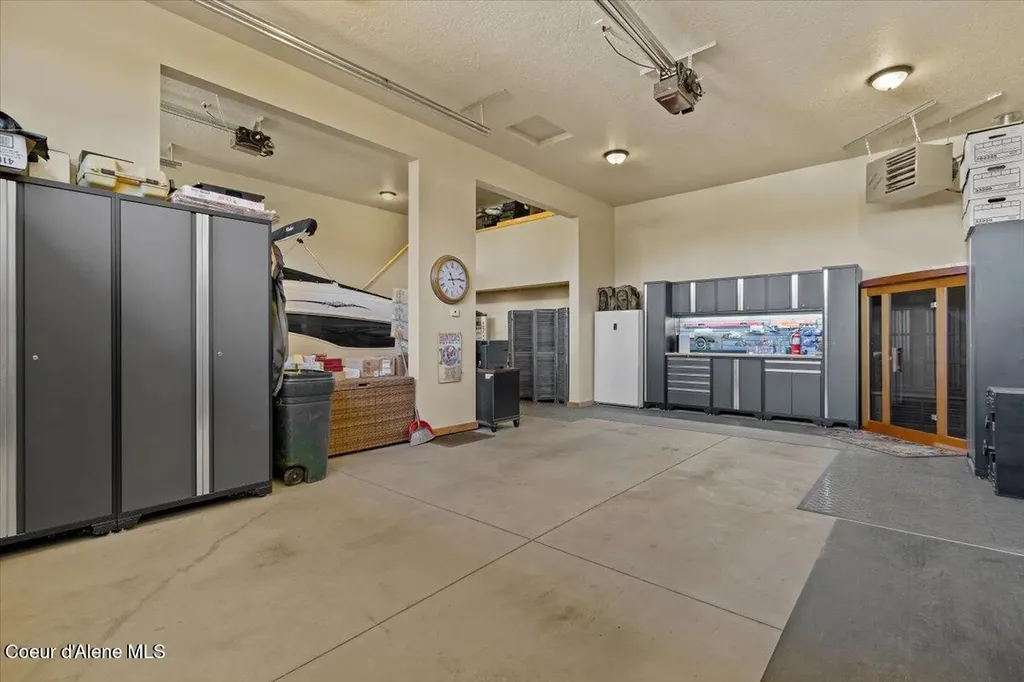 1538 E Bruin Loop Hayden ID 83835