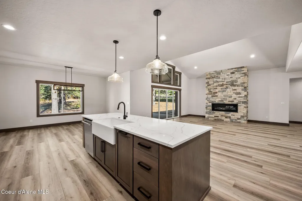 24253 N Rimrock Road Hayden ID 83835