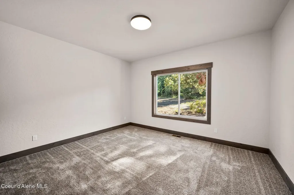 24253 N Rimrock Road Hayden ID 83835
