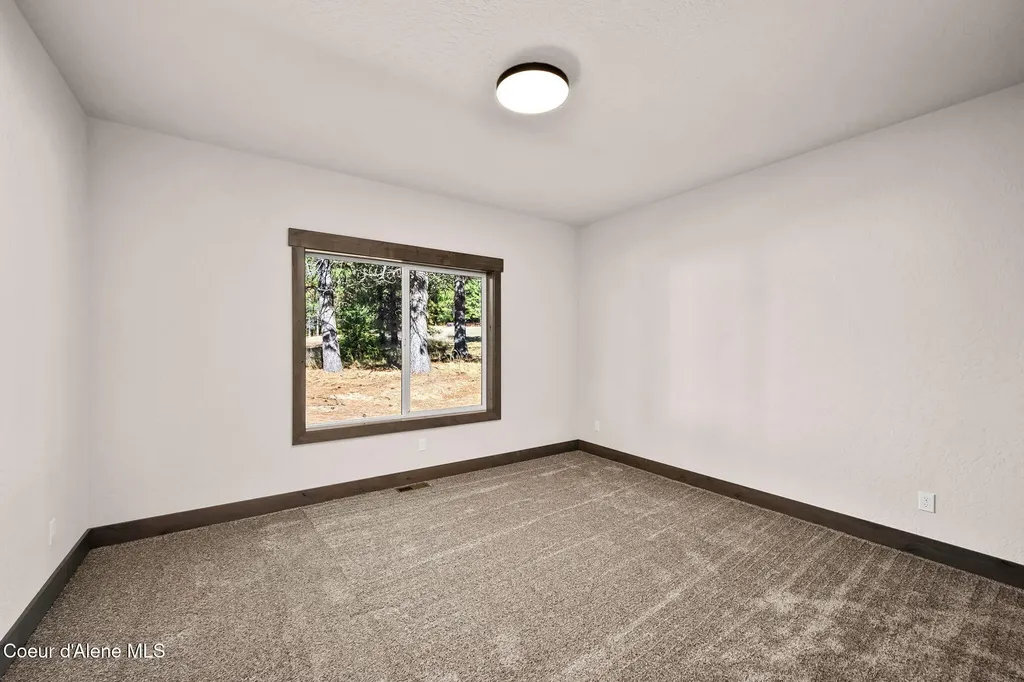 24253 N Rimrock Road Hayden ID 83835