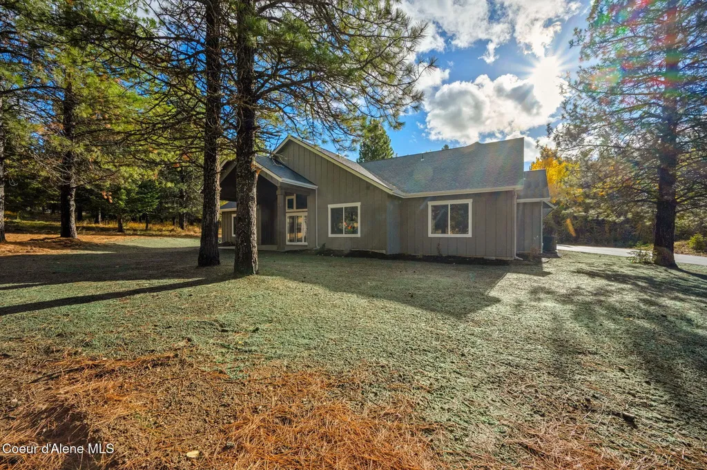 24253 N Rimrock Road Hayden ID 83835