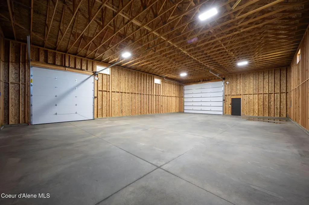 24253 N Rimrock Road Hayden ID 83835