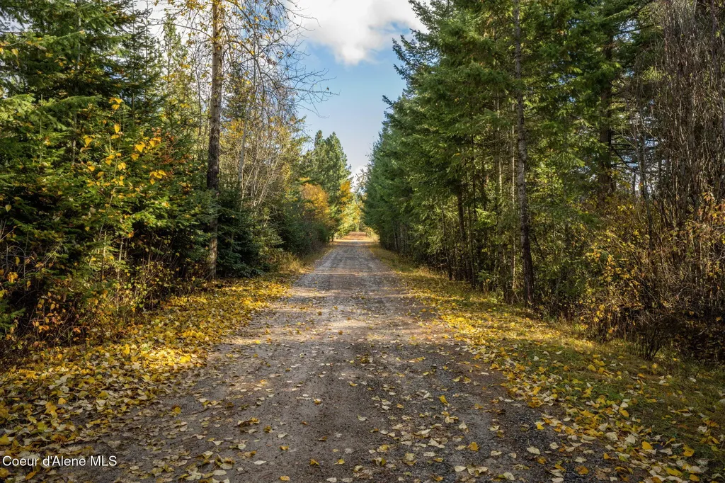 24253 N Rimrock Road Hayden ID 83835