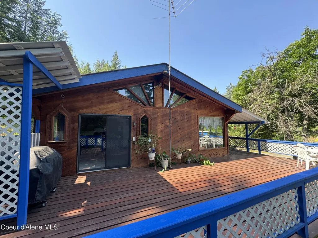 497139 Us Highway 95 Naples ID 83847