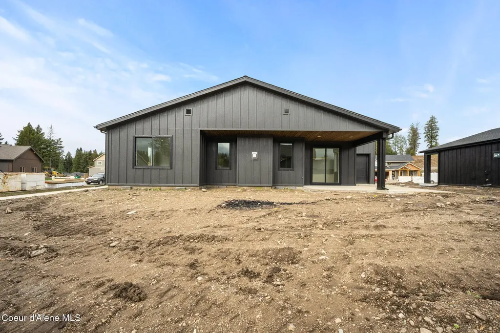 952 E Steeple Chase Road Hayden ID 83835