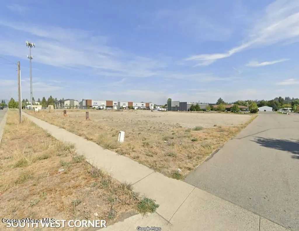 3270 E Quad Park Court Post Falls ID 83854