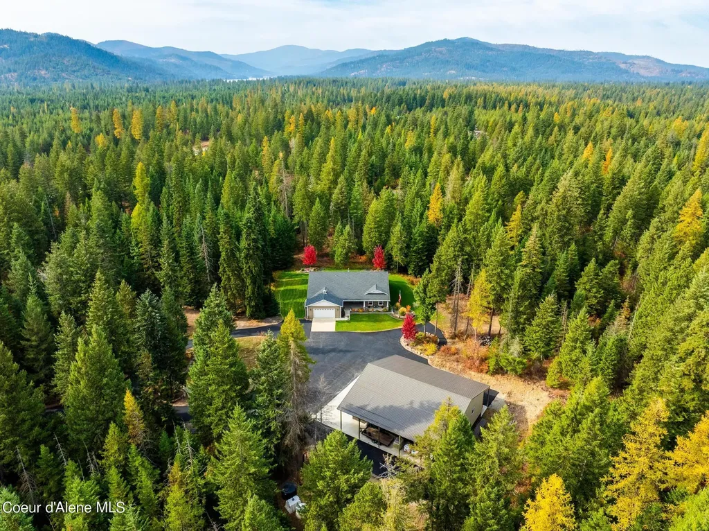 3693 W Highway 54 Spirit Lake ID 83869