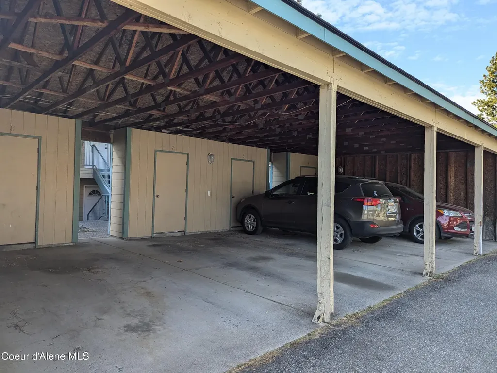 1800, 1802, 1804, 1806, 1808, 1810 Spokane Street Post Falls ID 83854