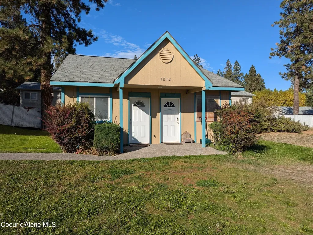 1800, 1802, 1804, 1806, 1808, 1810 Spokane Street Post Falls ID 83854